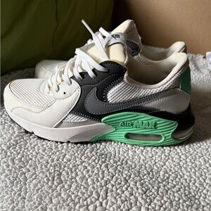 Nike Air Max White Black Mint Sneakers